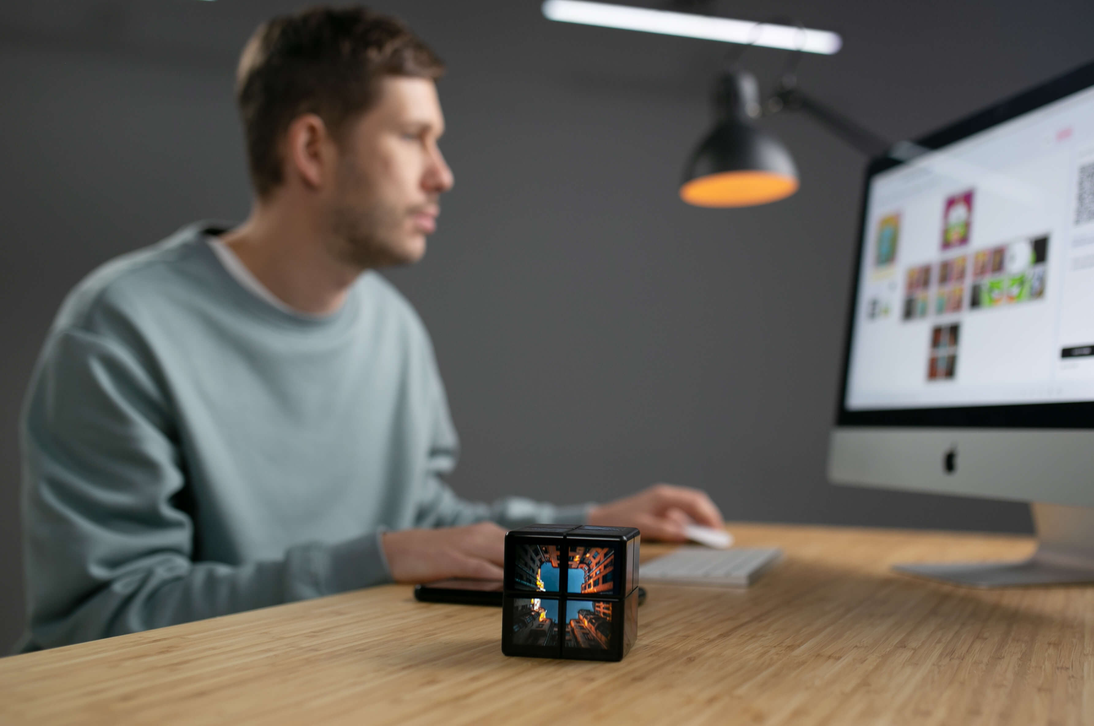 WOWCUBE® ENTERTAINMENT SYSTEM